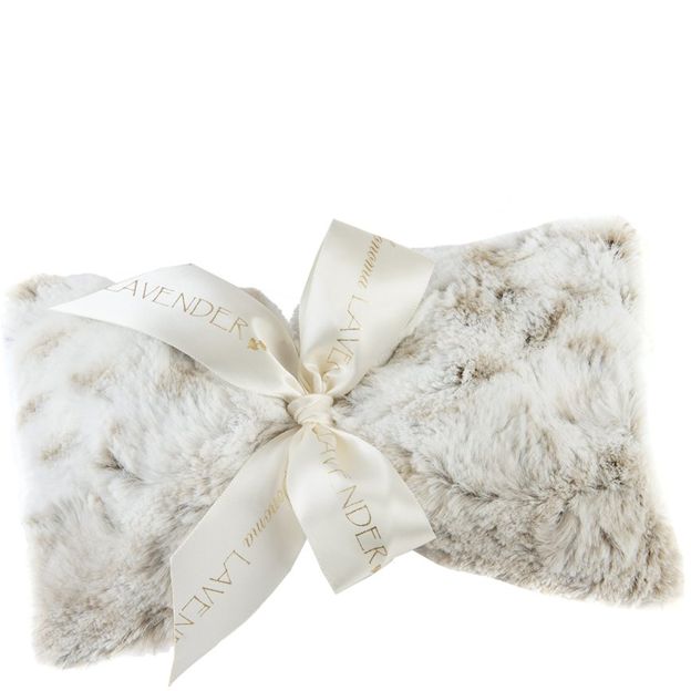 Fluffy white blanket with a bow and 'Lavender' branding on a white background